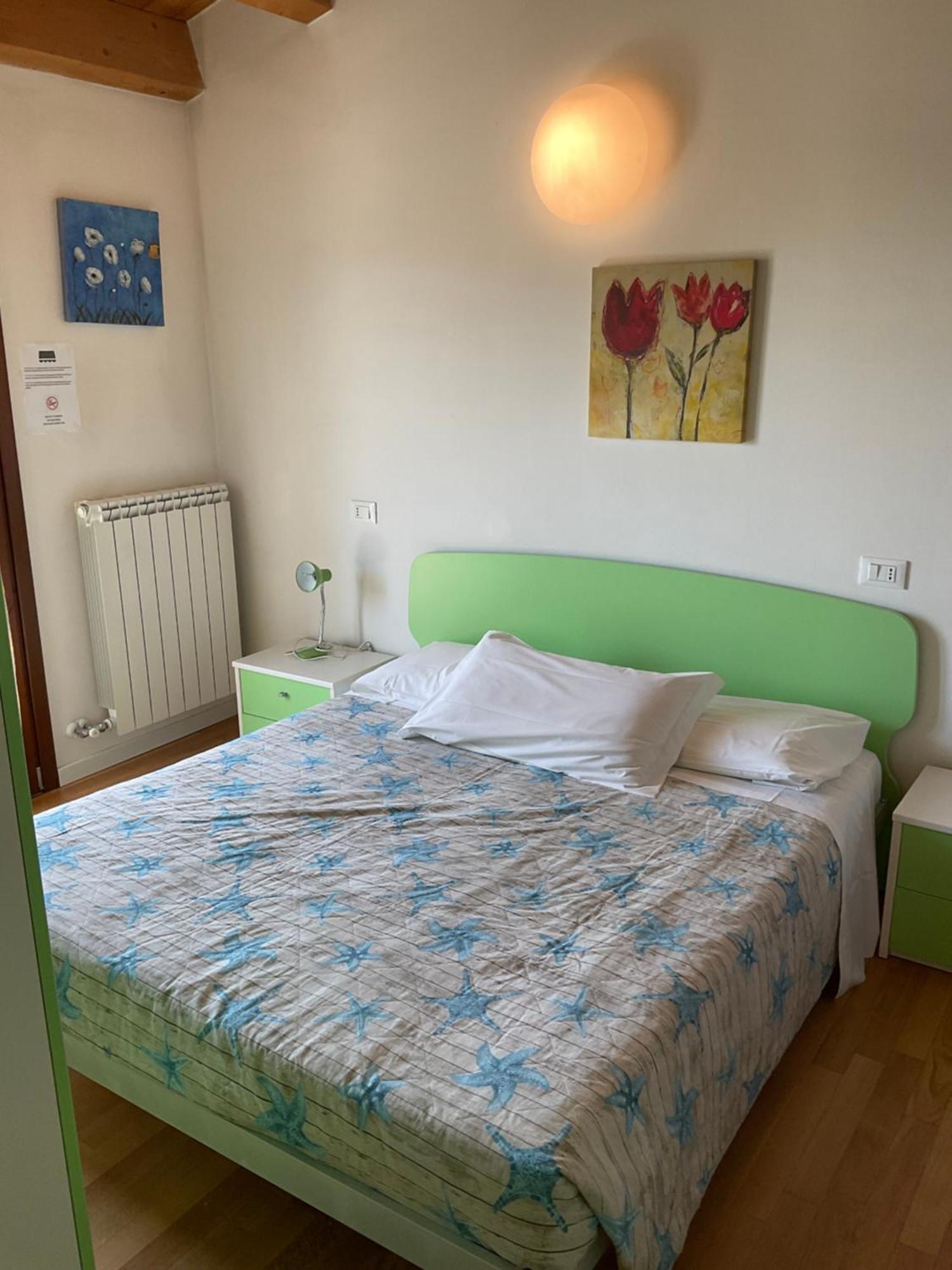 Hotel Apartments Premium Diffuso Caorle 4 Stars - The Suite Are Located In Various Tourist Village And Resort But Always In Caorle - Family Resort - With Or Without Swimming Pool - With Breakfast Room With Supplement - With Private Parking Inside 카오를레 외부 사진