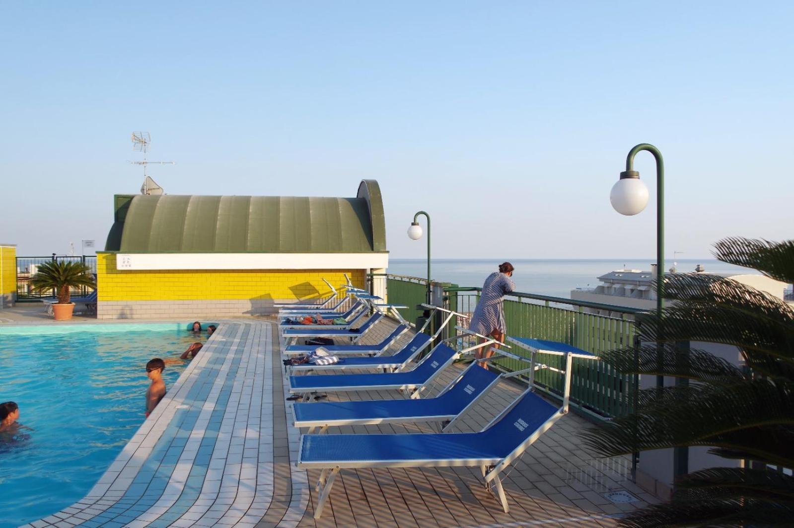 Hotel Apartments Premium Diffuso Caorle 4 Stars - The Suite Are Located In Various Tourist Village And Resort But Always In Caorle - Family Resort - With Or Without Swimming Pool - With Breakfast Room With Supplement - With Private Parking Inside 카오를레 외부 사진