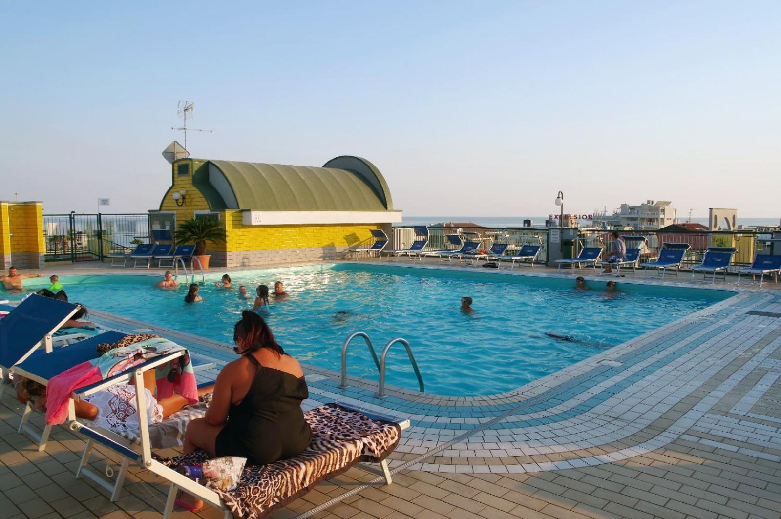 Hotel Apartments Premium Diffuso Caorle 4 Stars - The Suite Are Located In Various Tourist Village And Resort But Always In Caorle - Family Resort - With Or Without Swimming Pool - With Breakfast Room With Supplement - With Private Parking Inside 카오를레 외부 사진